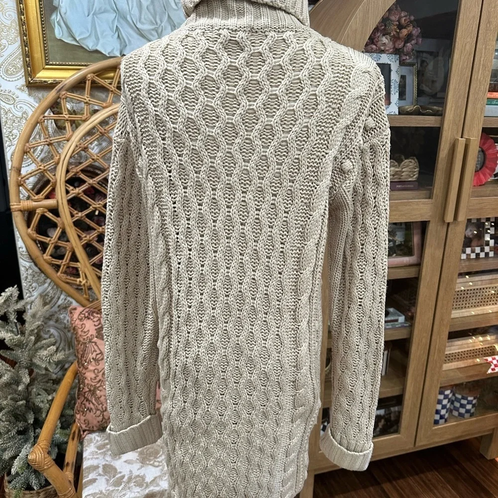 525 America Ivory Sweater Dress Turtleneck Fisherman style small Anthropologie
